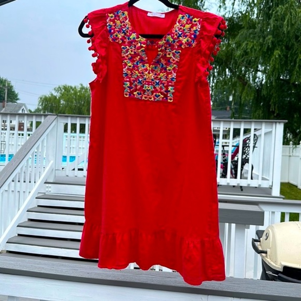 KIRUNDO~ CHEERFUL, RED, SLEEVELESS DRESS, SIZE LARGE….
